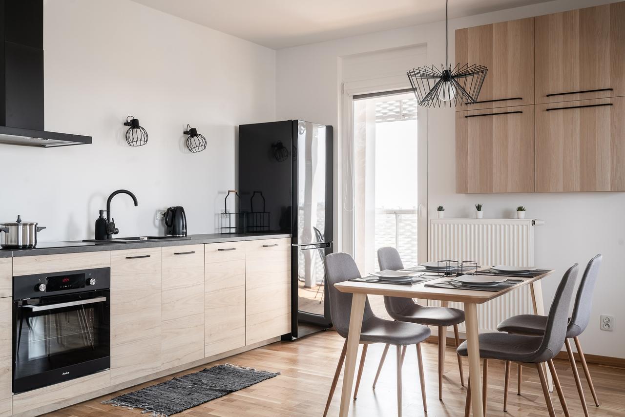 Rentplanet - Apartamenty Atal Tower Wrocław Kültér fotó